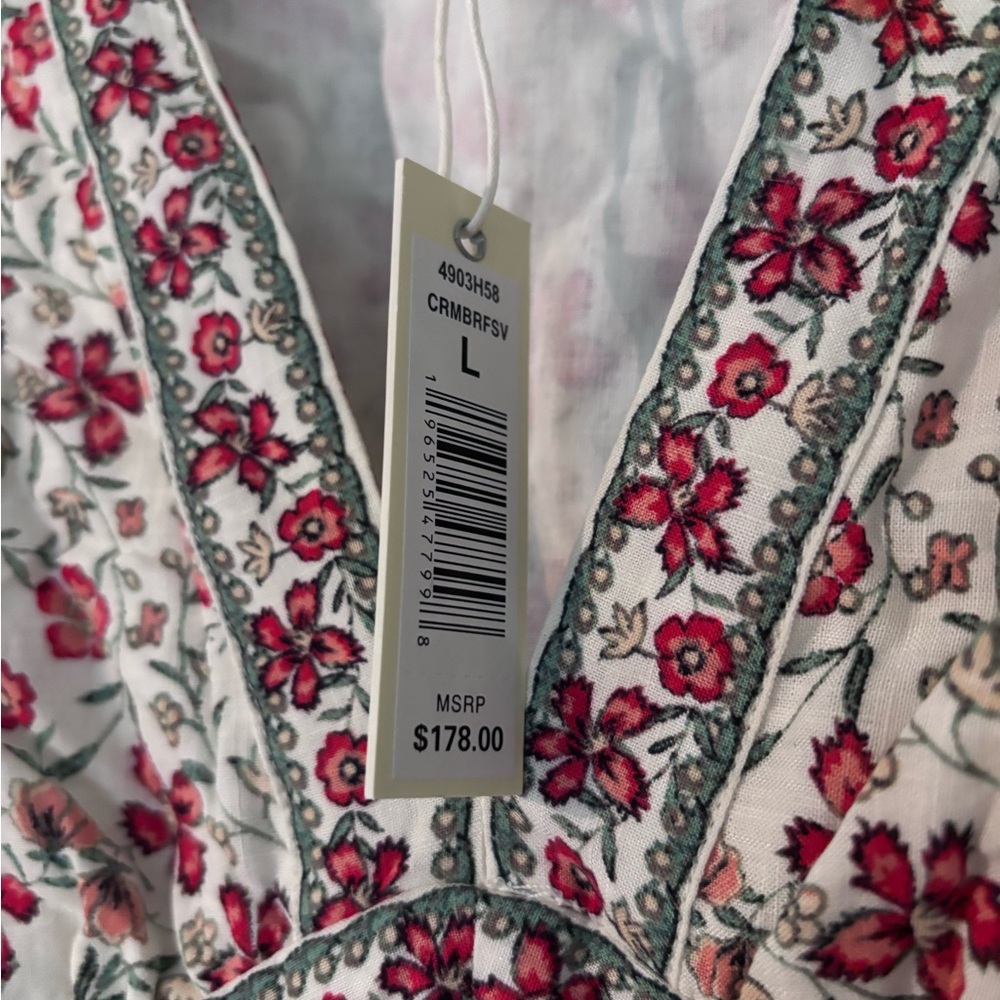 Max Studio Red and White Floral Maxi Dress - Picture 3 of 6